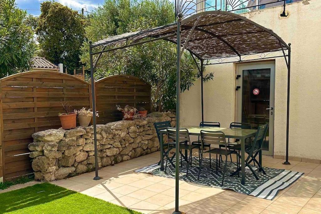 Appart Independent Garden Pool & Spa Sussargues 外观 照片